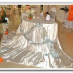 table-maries-orange