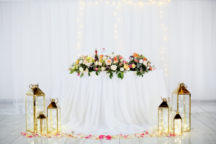 Mariage-Mandimby-Mialy-table-marié